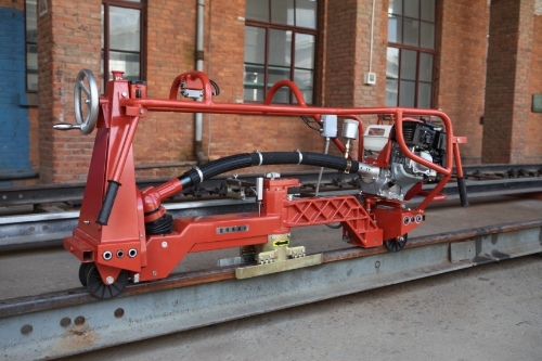 NMG-4.9型內燃軌形磨軌機（數顯型）